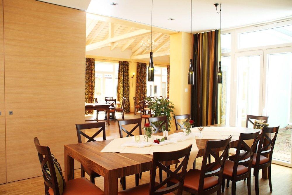 Adler Landhotel Buergstadt Eksteriør bilde